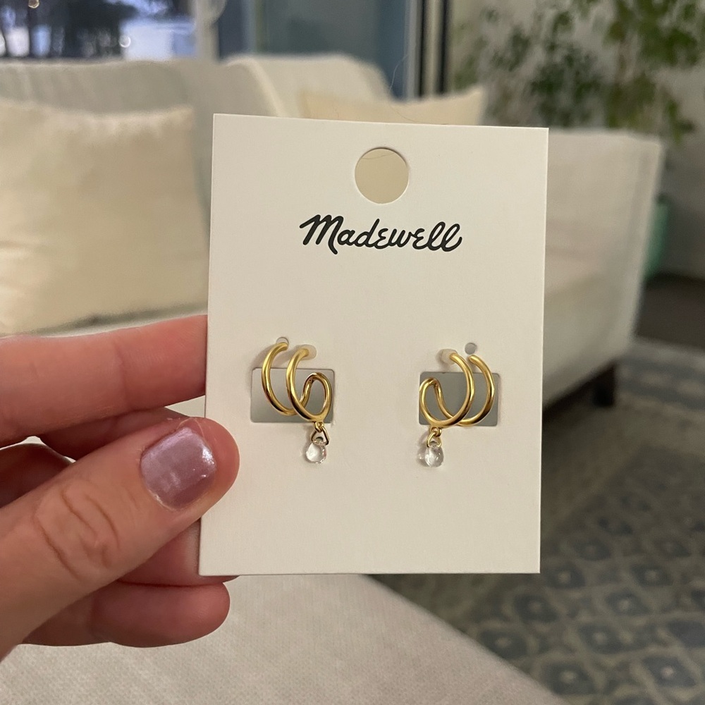 NWT Madewell Gold Twisted Double Hoop Earrings with Clear Crystal Drop